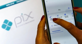 Pix parcelado deve ser lançado em setembro, diz Banco Central